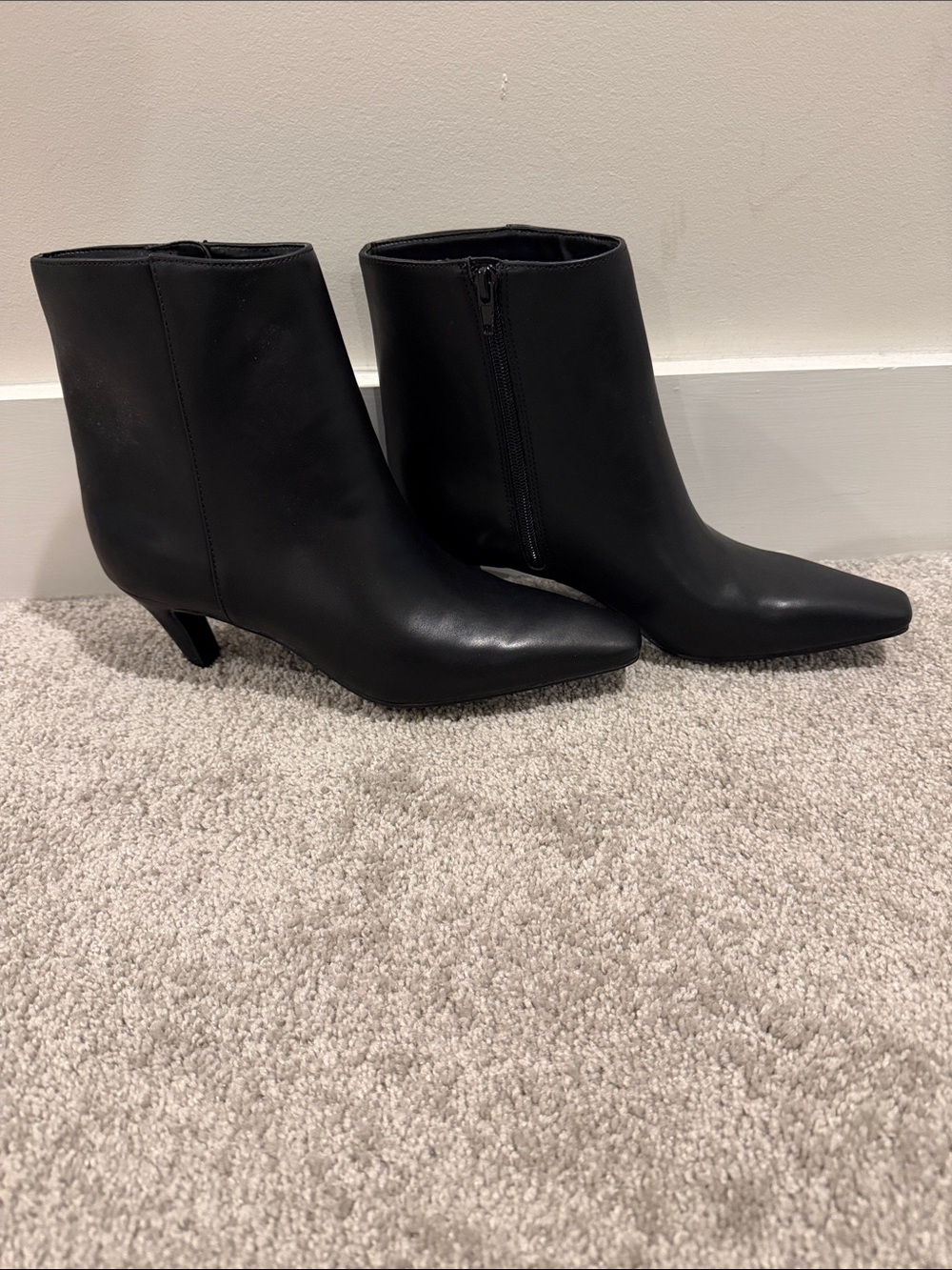 Women’s Black Pointed Toe Ankle Boots